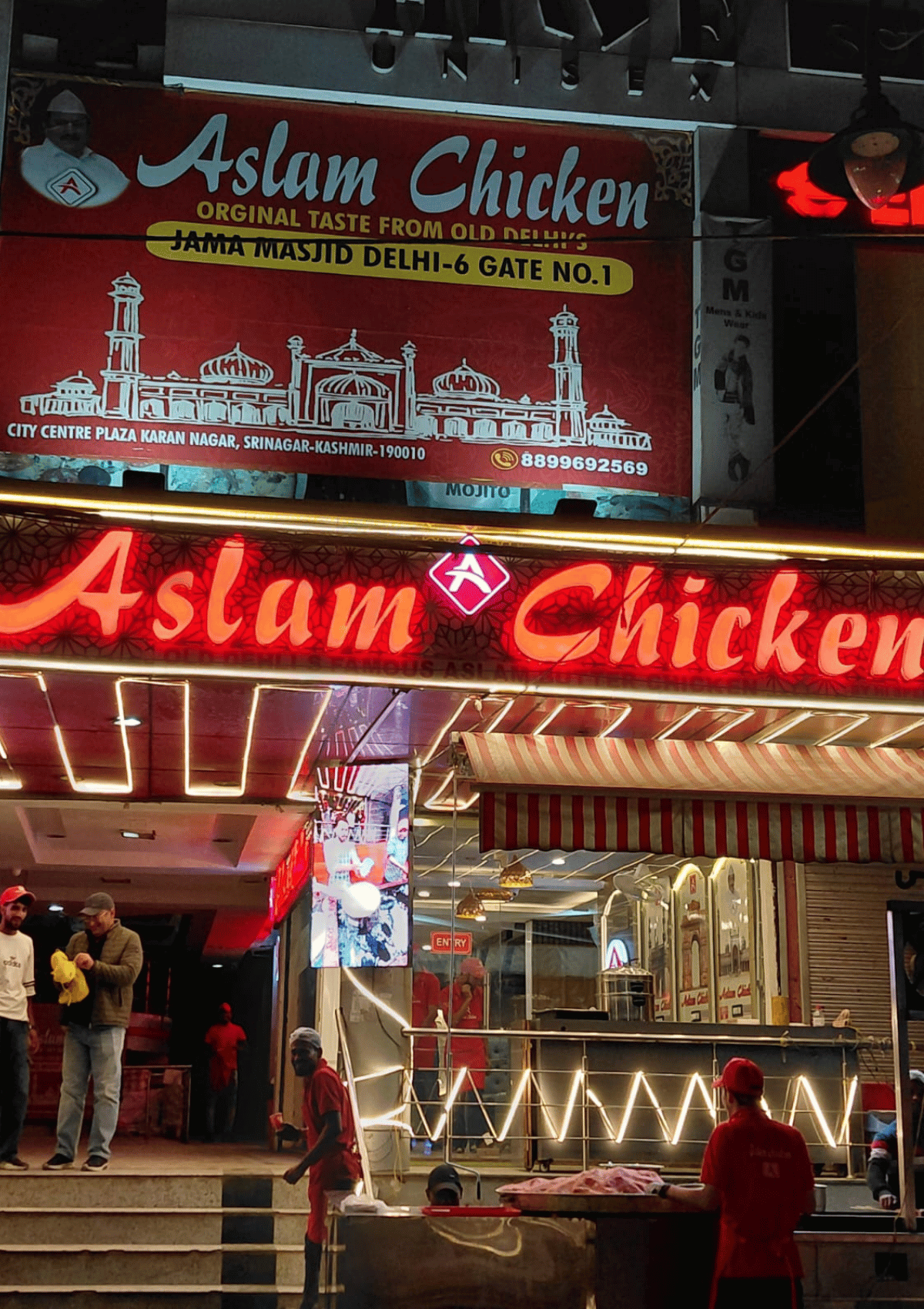 Aslam Chicken Srinagar Outlet at Night