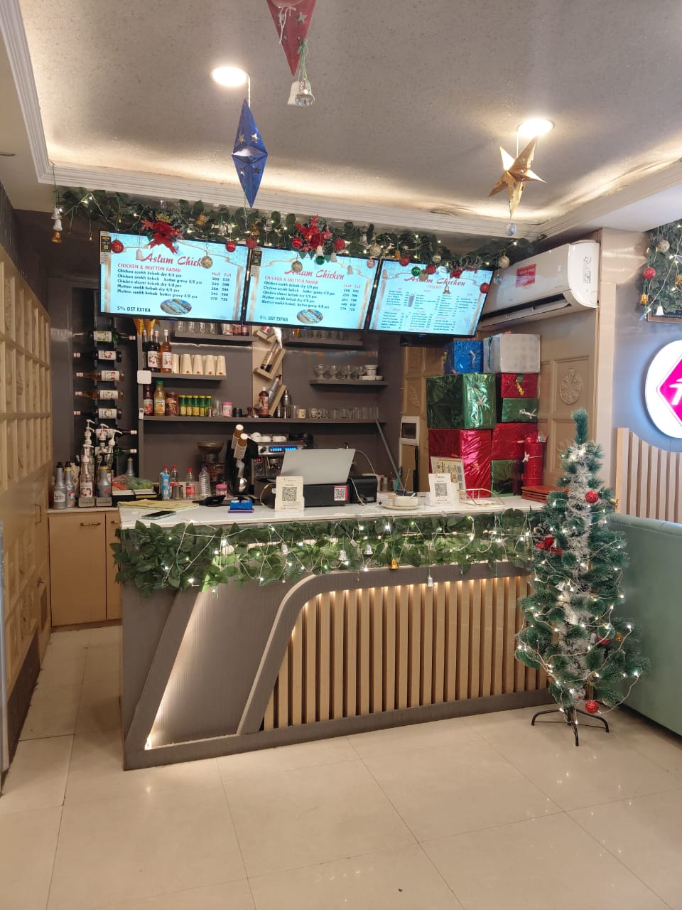 Aslam Chicken — Counter & Menu